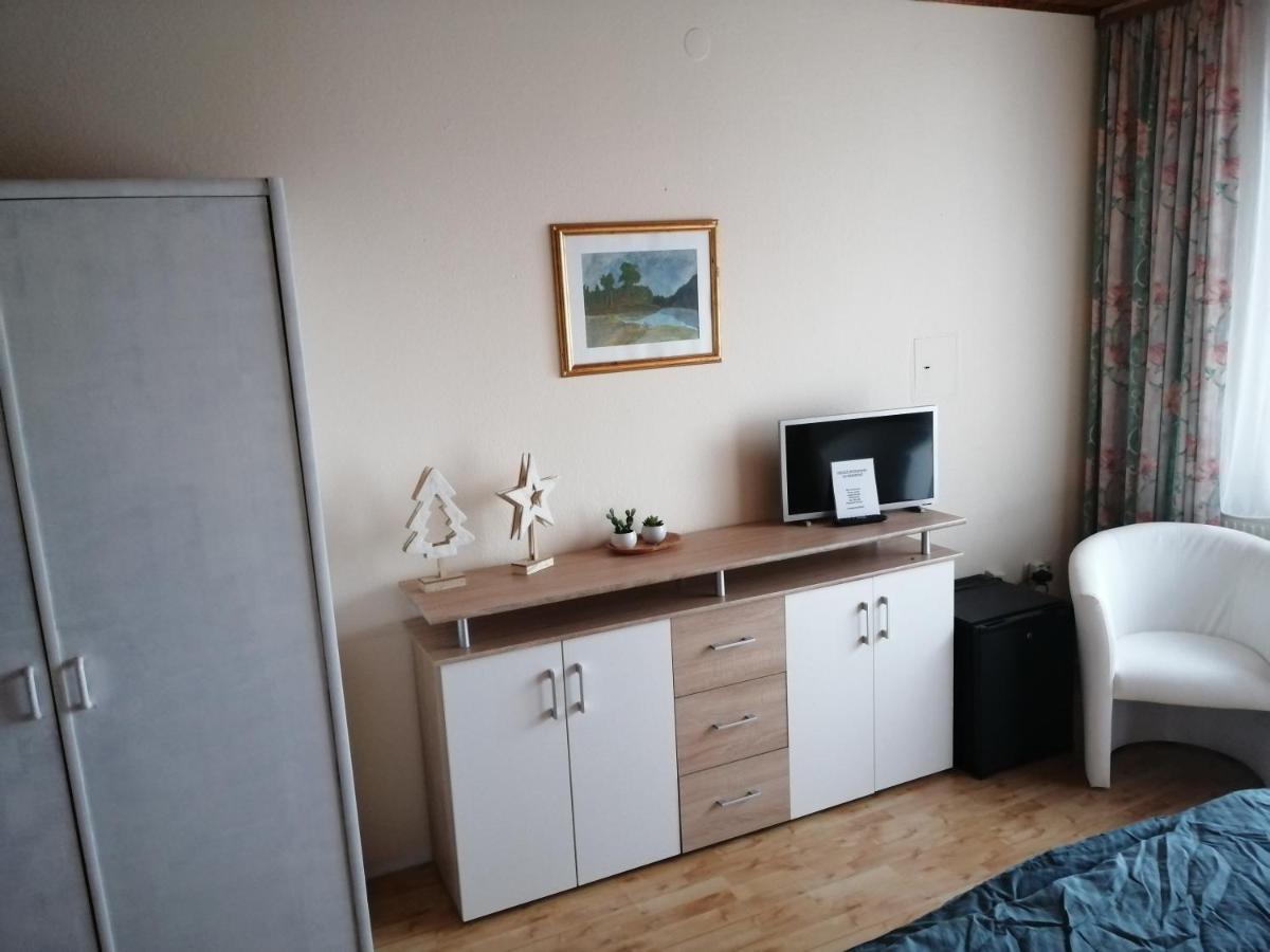 Pension Arkadenhof Лойперсдорф-бай-Фюрстенфельд Экстерьер фото